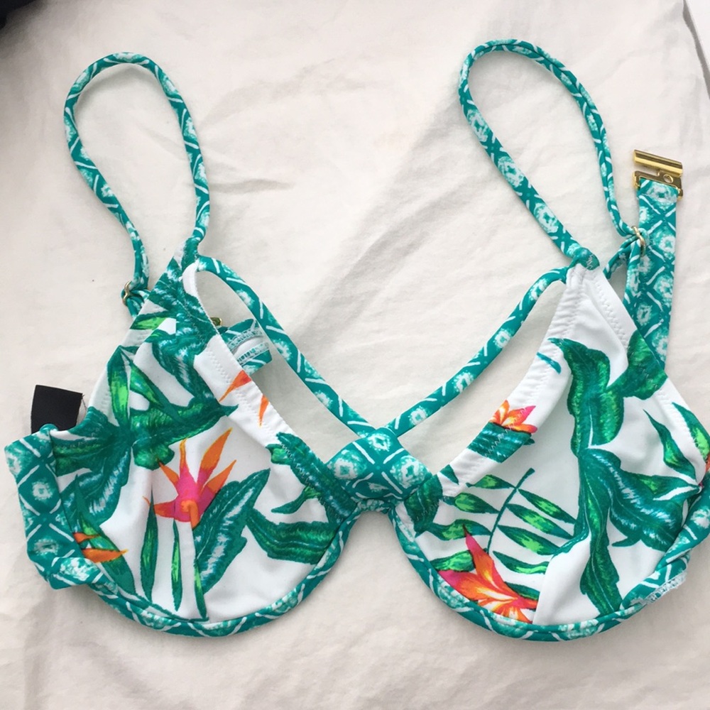 MINKPINK Swim Top